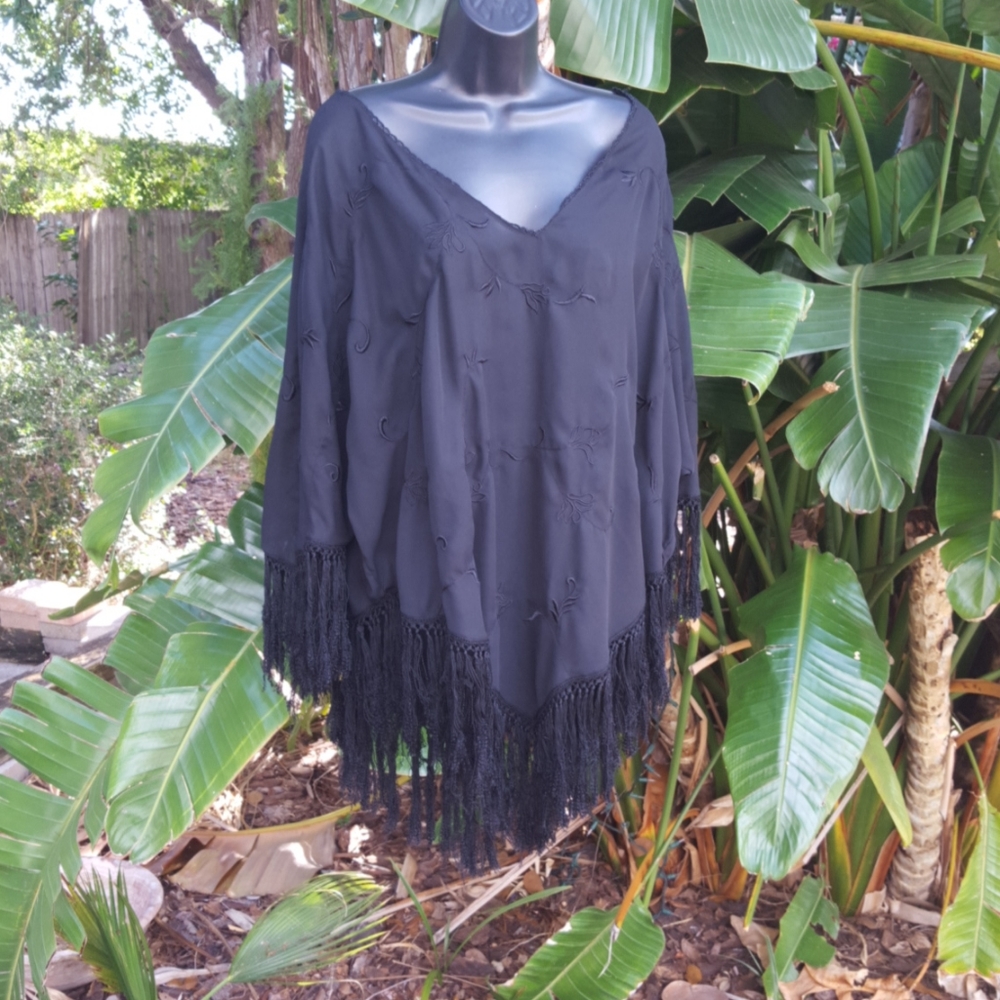 - Fringe top